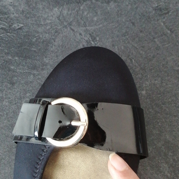 Bandolino flats - Picture 1 of 3